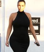 Access_Kardashian_03.jpg