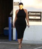 Access_Kardashian_09.jpg