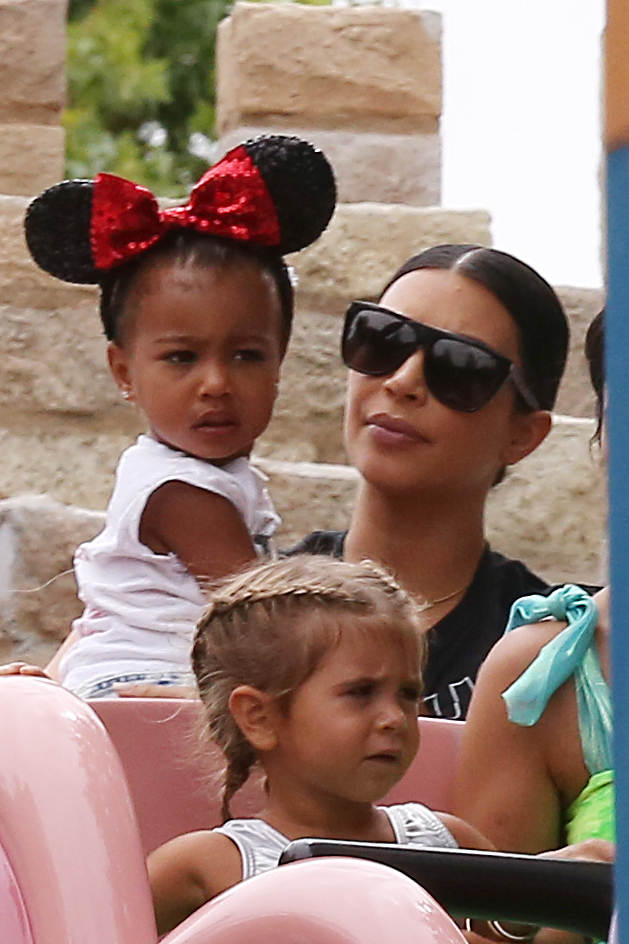 Access_Kardashian_04.jpeg