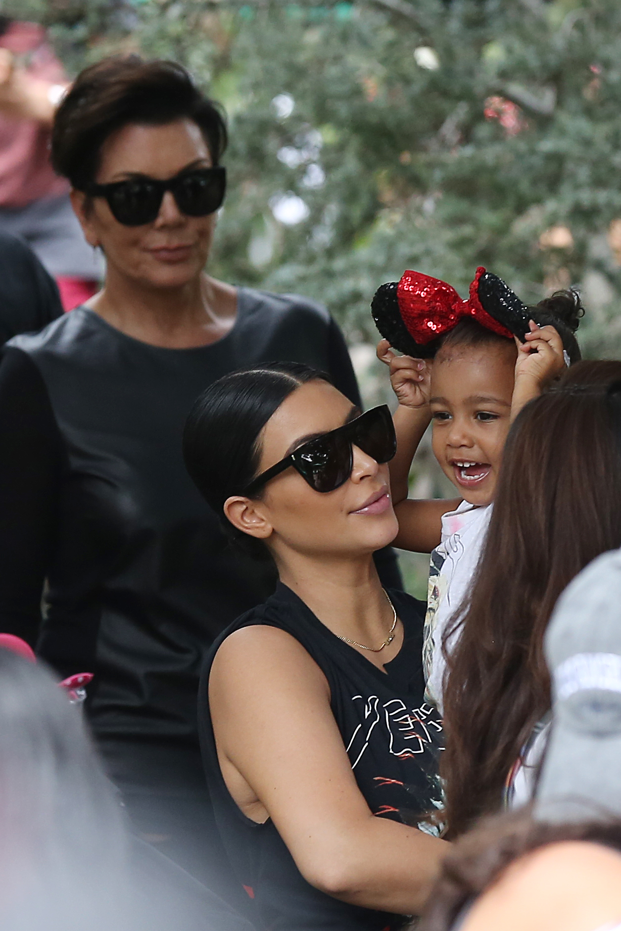 Access_Kardashian_01.jpeg