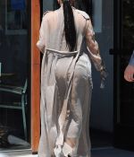 Access_Kardashian_014.jpeg