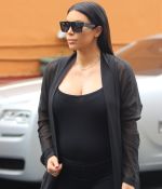 Access_Kardashian_01.jpg