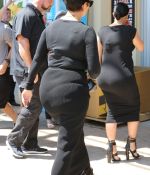 Access_Kardashian_02.jpg