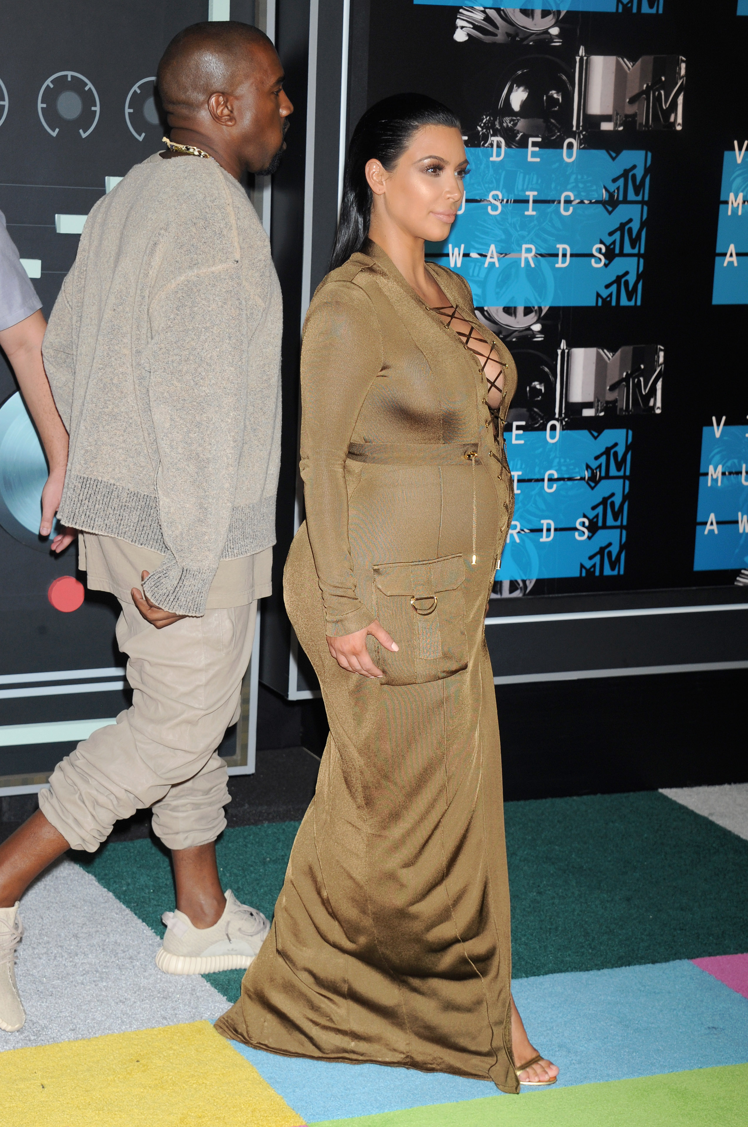 Access_Kardashian_012.jpeg