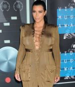 Access_Kardashian_02.jpeg