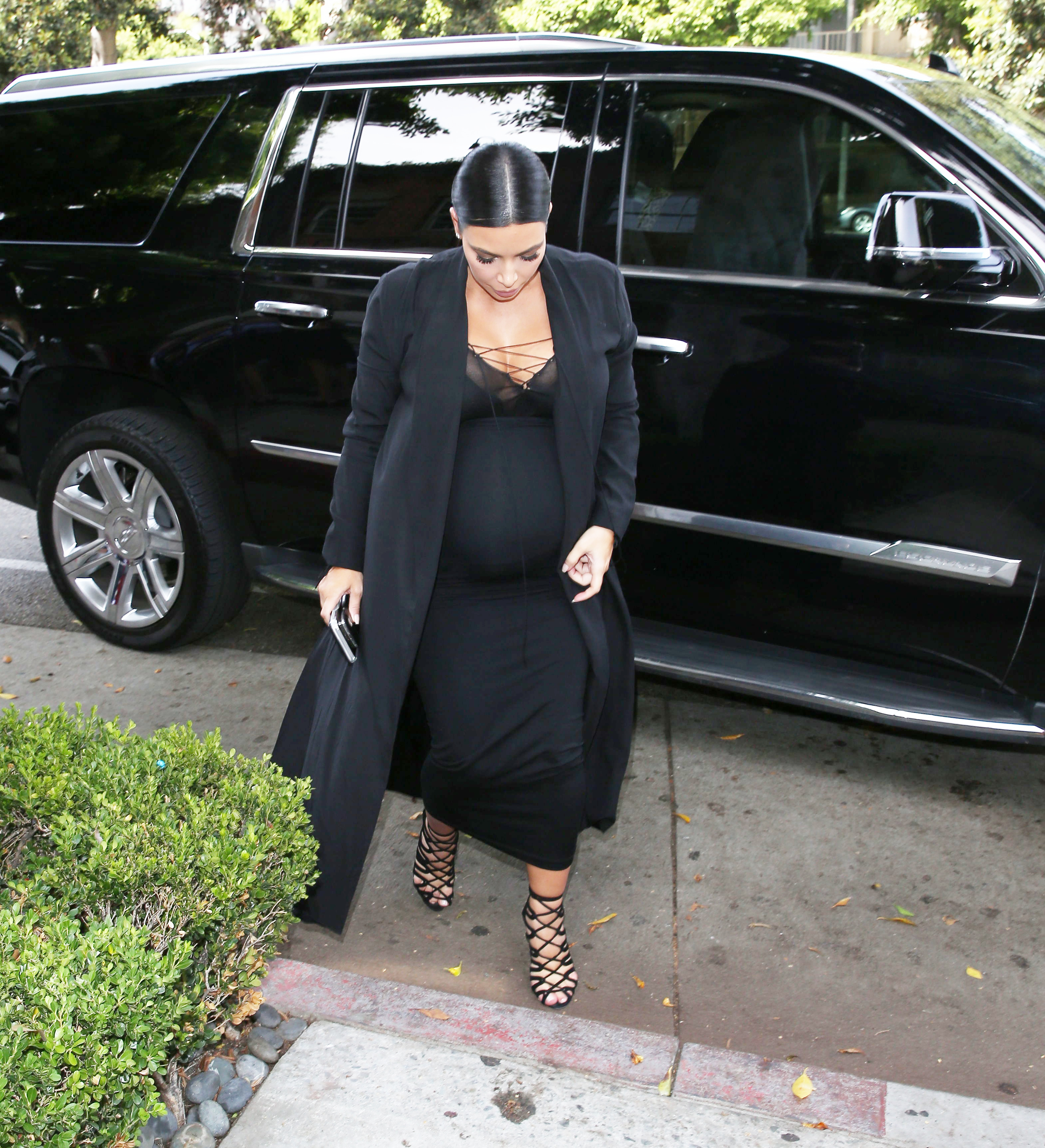Access_Kardashian_05.jpeg