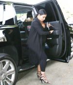 Access_Kardashian_03.jpeg