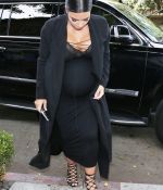 Access_Kardashian_04.jpeg