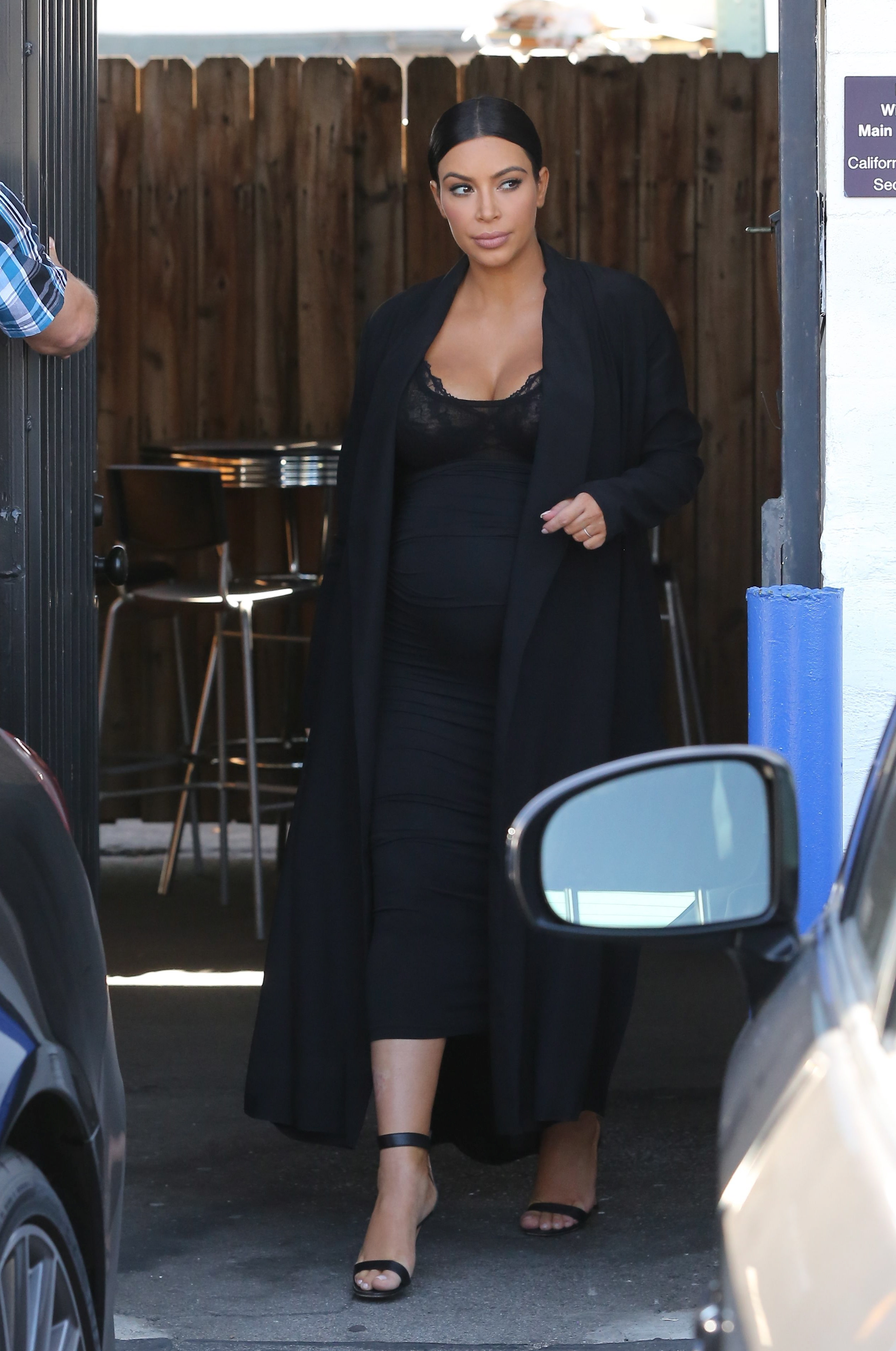 Access_Kardashian_02.jpg