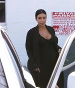 Access_Kardashian_09.jpg