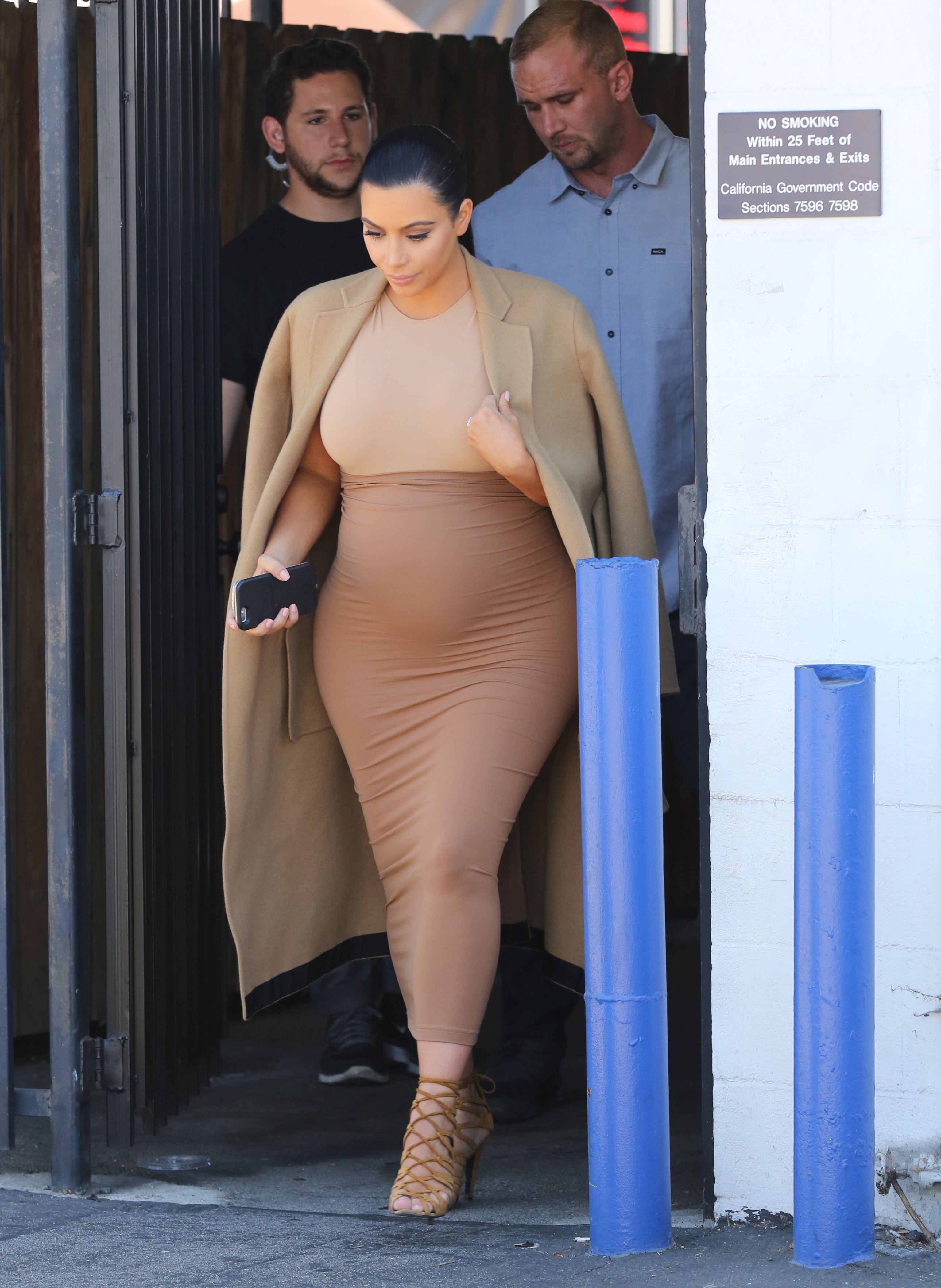 Access_Kardashian_04.jpg
