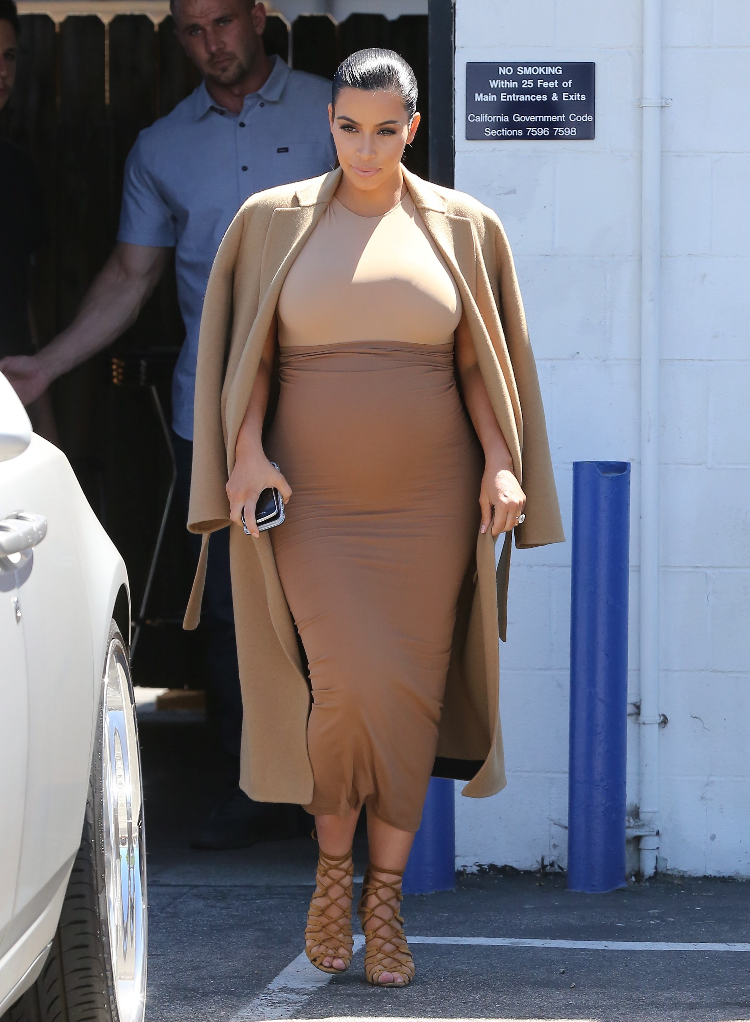 Access_Kardashian_05.jpg