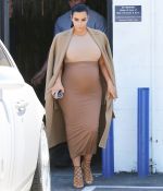 Access_Kardashian_01.jpg