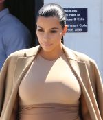Access_Kardashian_07.jpg