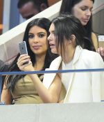 Access_Kardashian_02.jpg