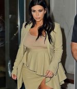 Access_Kardashian_01.jpeg
