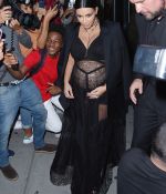 Access_Kardashian_06.jpeg