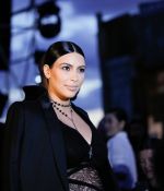Access_Kardashian_08.jpg