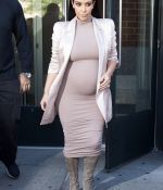 Access_Kardashian_04.jpg