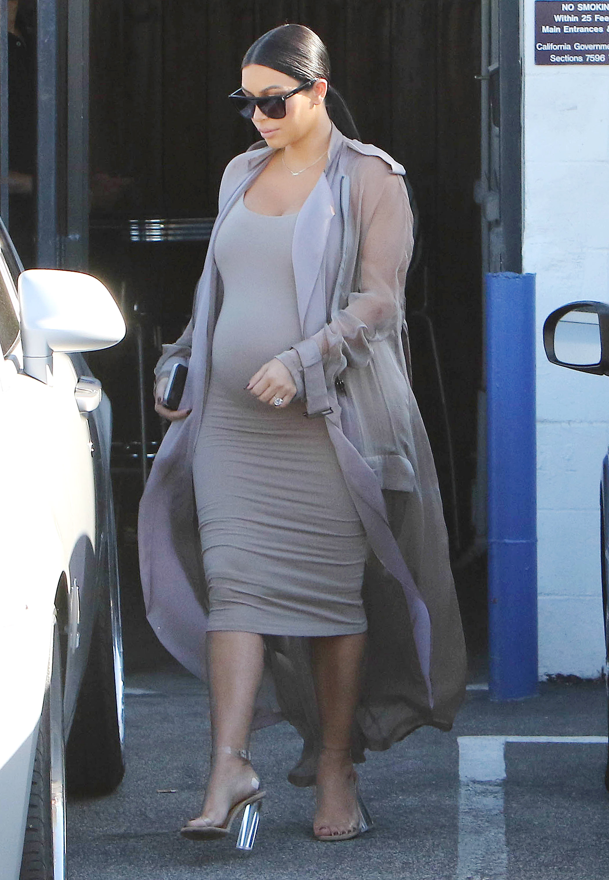 Access_Kardashian_04.jpeg