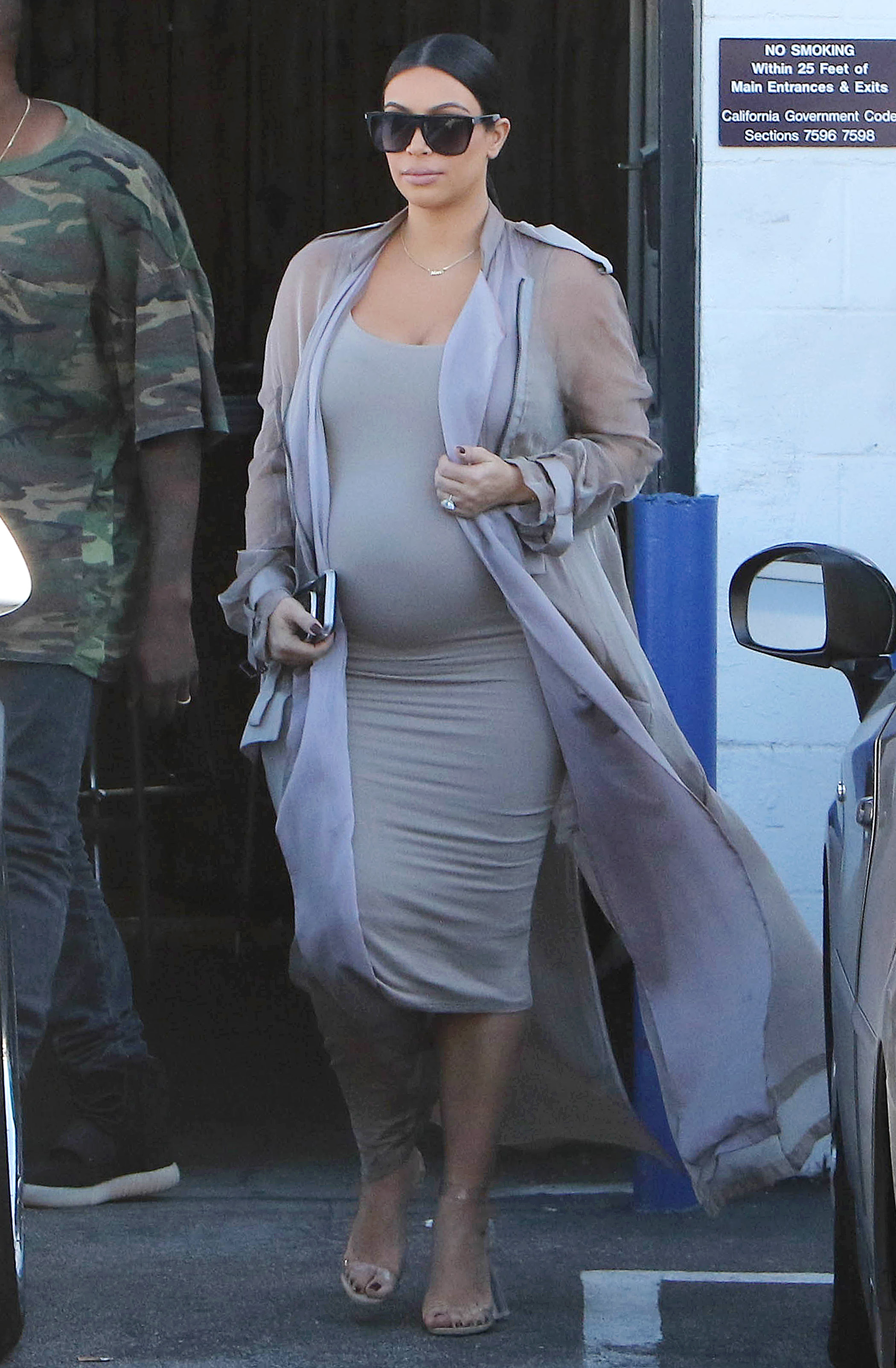 Access_Kardashian_06.jpeg