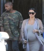 Access_Kardashian_02.jpeg