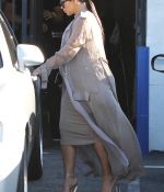Access_Kardashian_07.jpeg