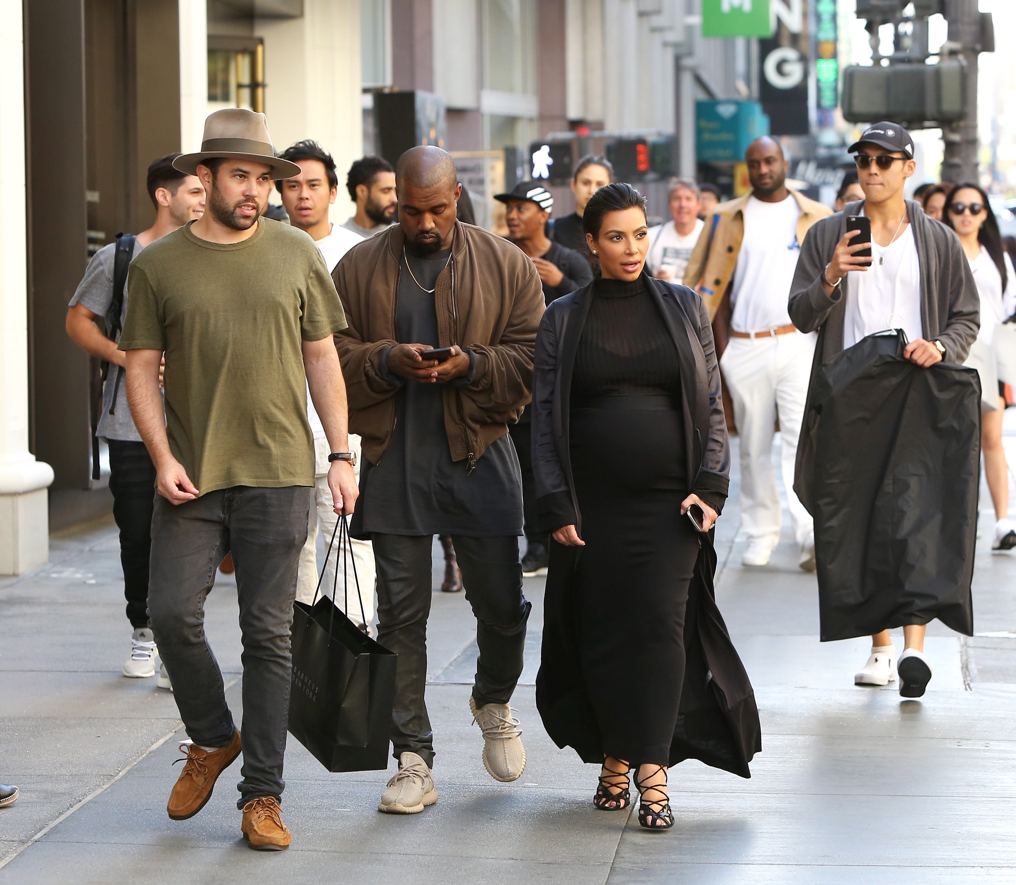 Access_Kardashian_04.jpg