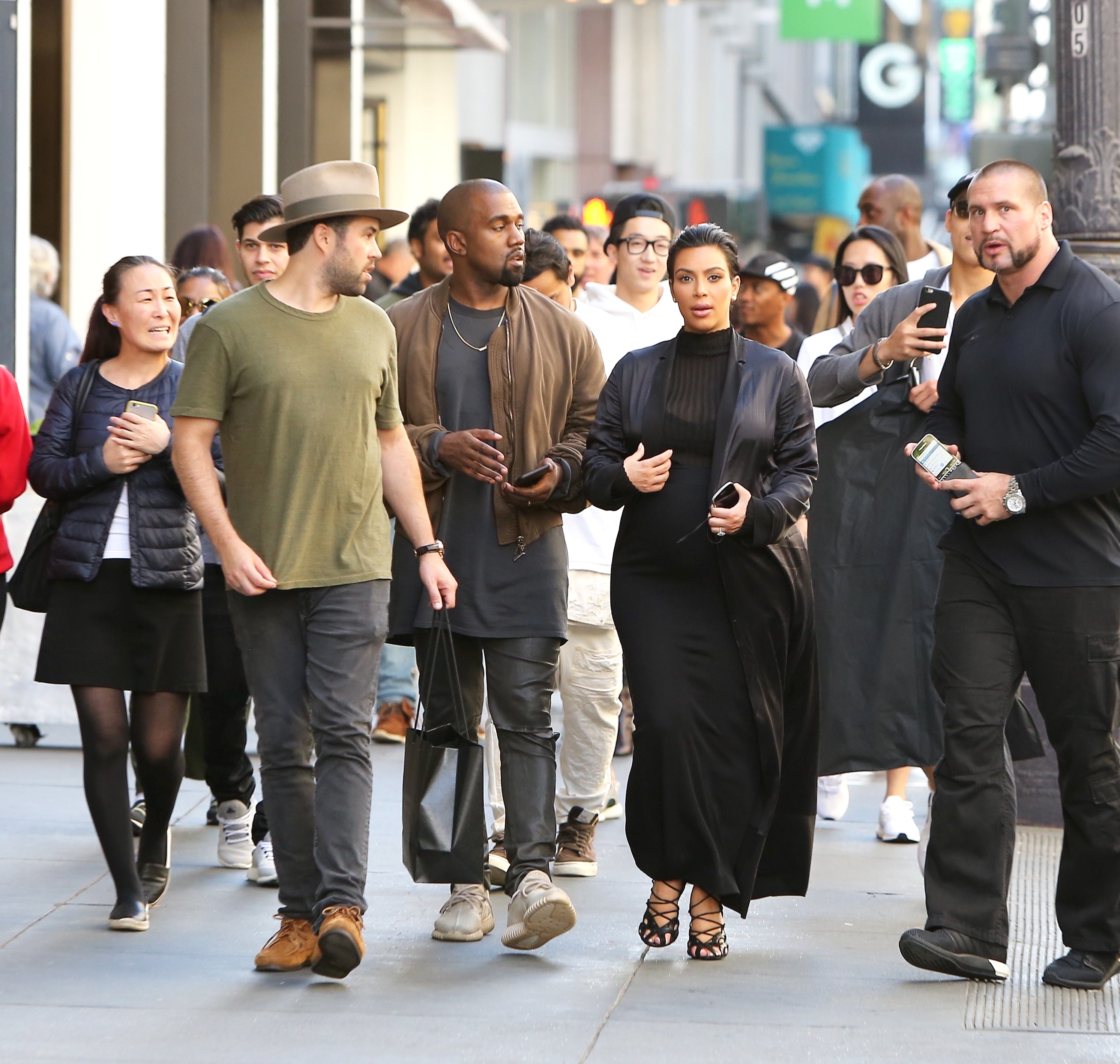Access_Kardashian_08.jpg
