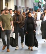 Access_Kardashian_04.jpg