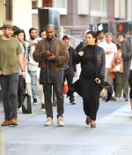 Access_Kardashian_05.jpg