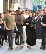 Access_Kardashian_08.jpg