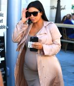 Access_Kardashian_01.jpg