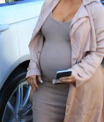 Access_Kardashian_04.jpeg