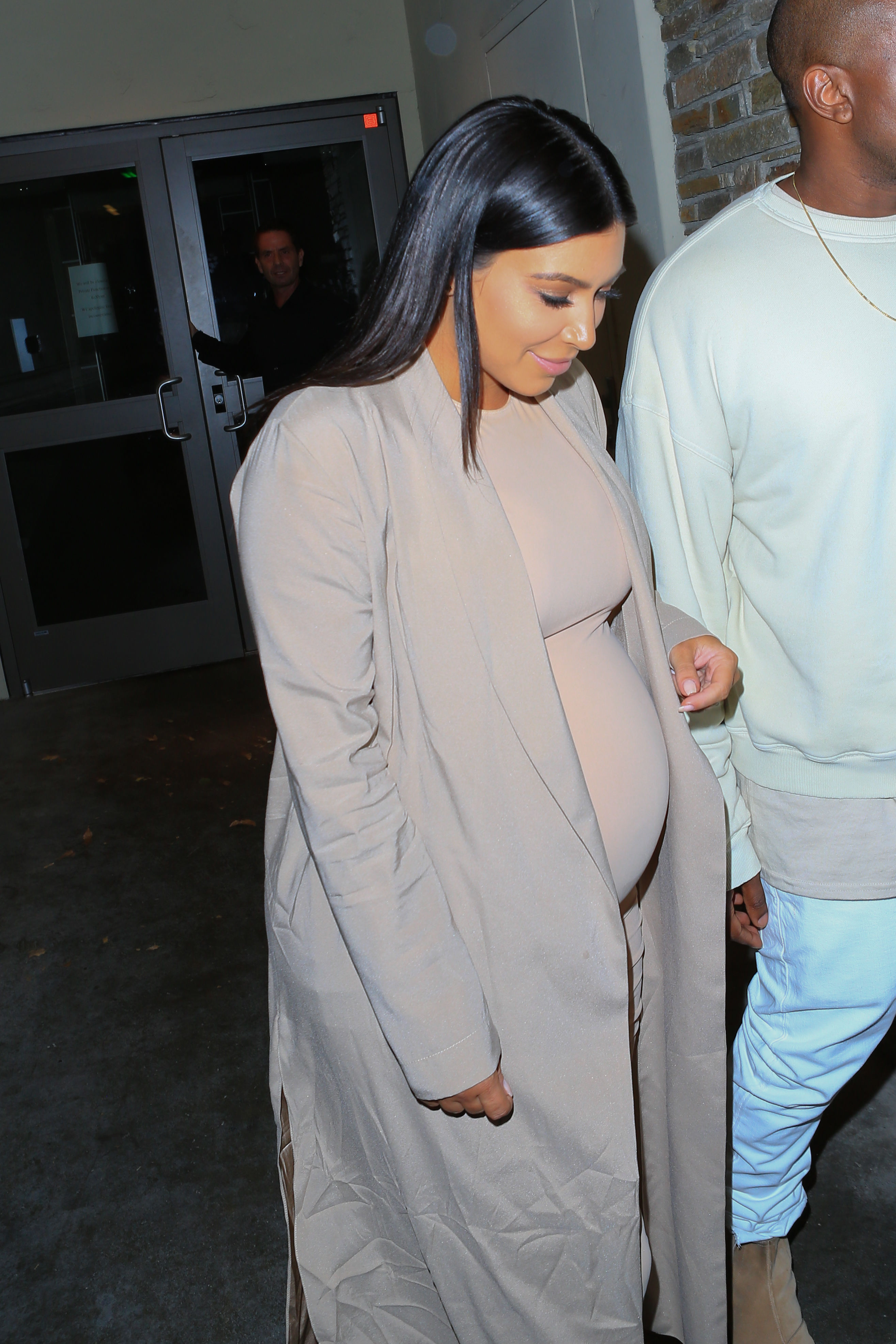 Access_Kardashian_03.jpg