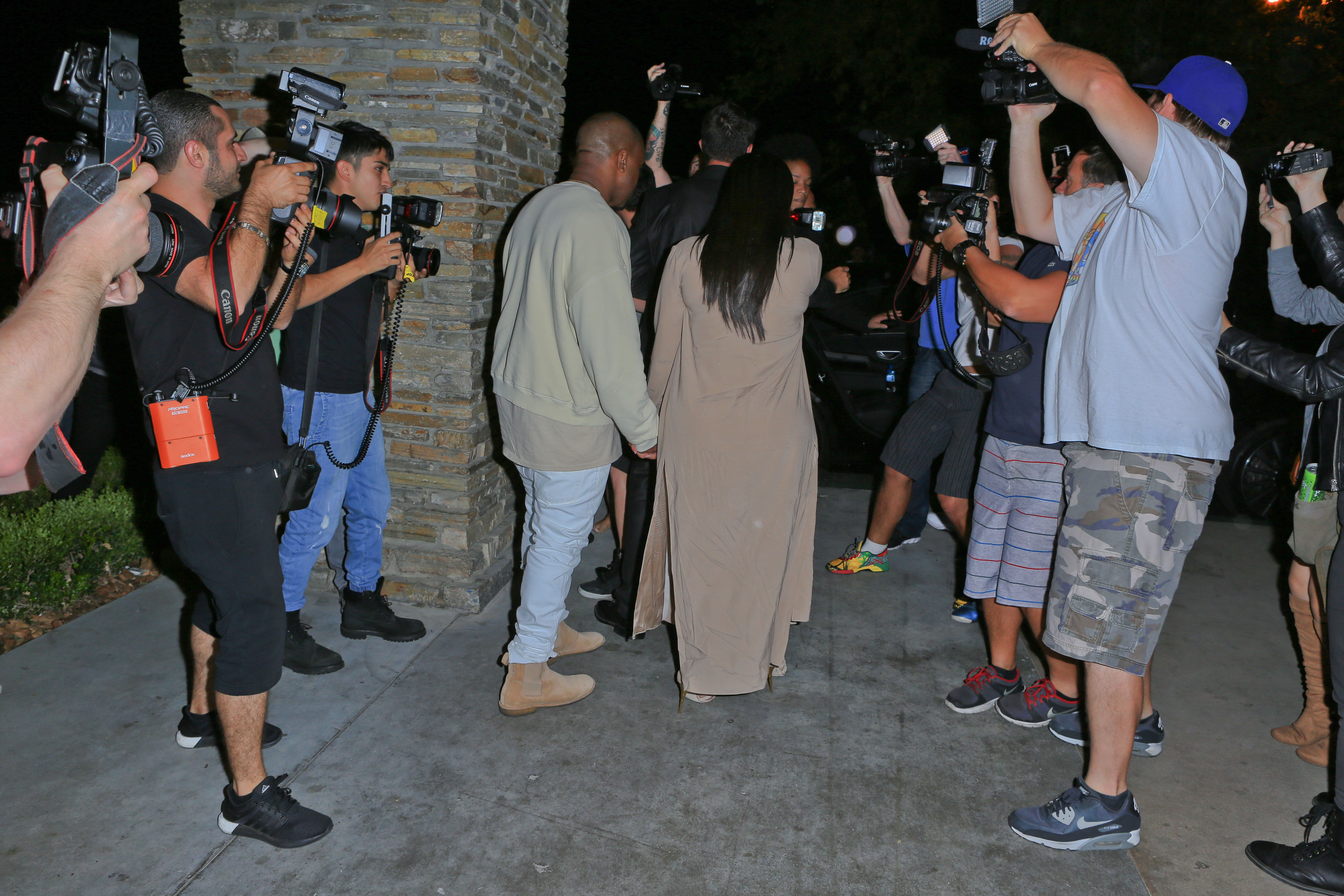 Access_Kardashian_06.jpg