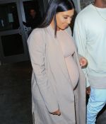 Access_Kardashian_03.jpg