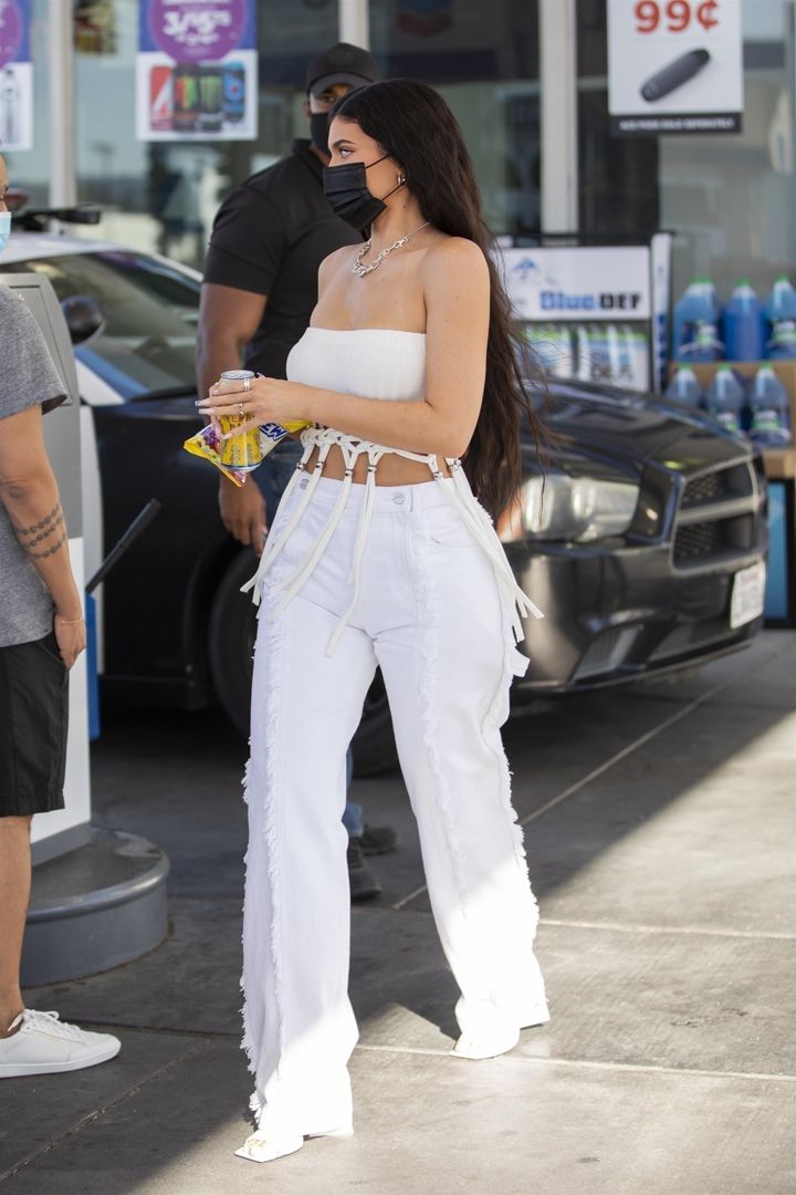 Access_Kardashian_004.jpg