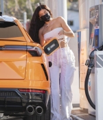 Access_Kardashian_001.jpg