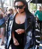 Access_Kardashian_04.jpeg