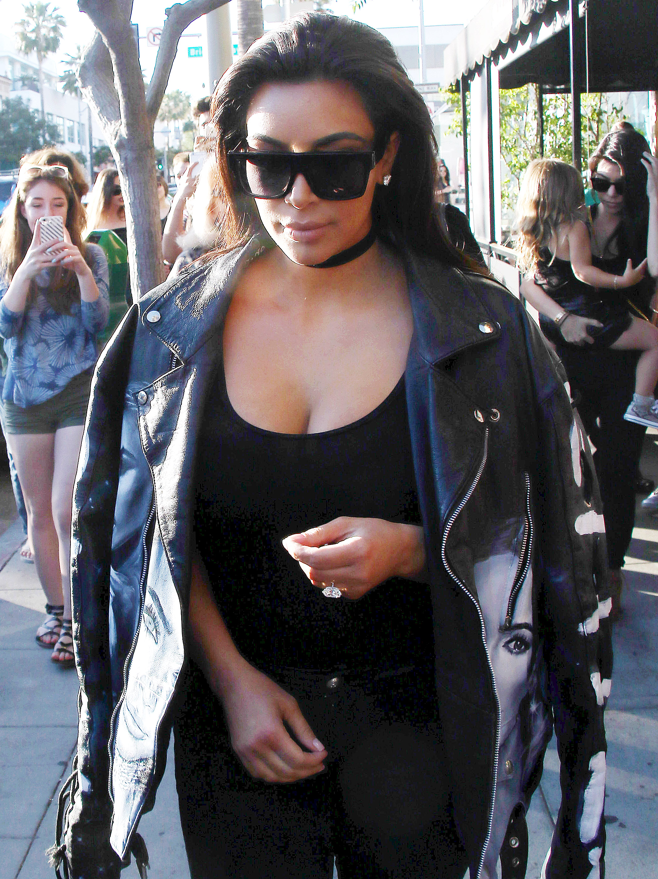 Access_Kardashian_03.jpeg