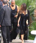 Access_Kardashian_01.jpg