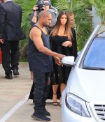 Access_Kardashian_012.jpg