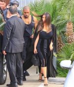 Access_Kardashian_07.jpg