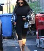 Access_Kardashian_03.jpg