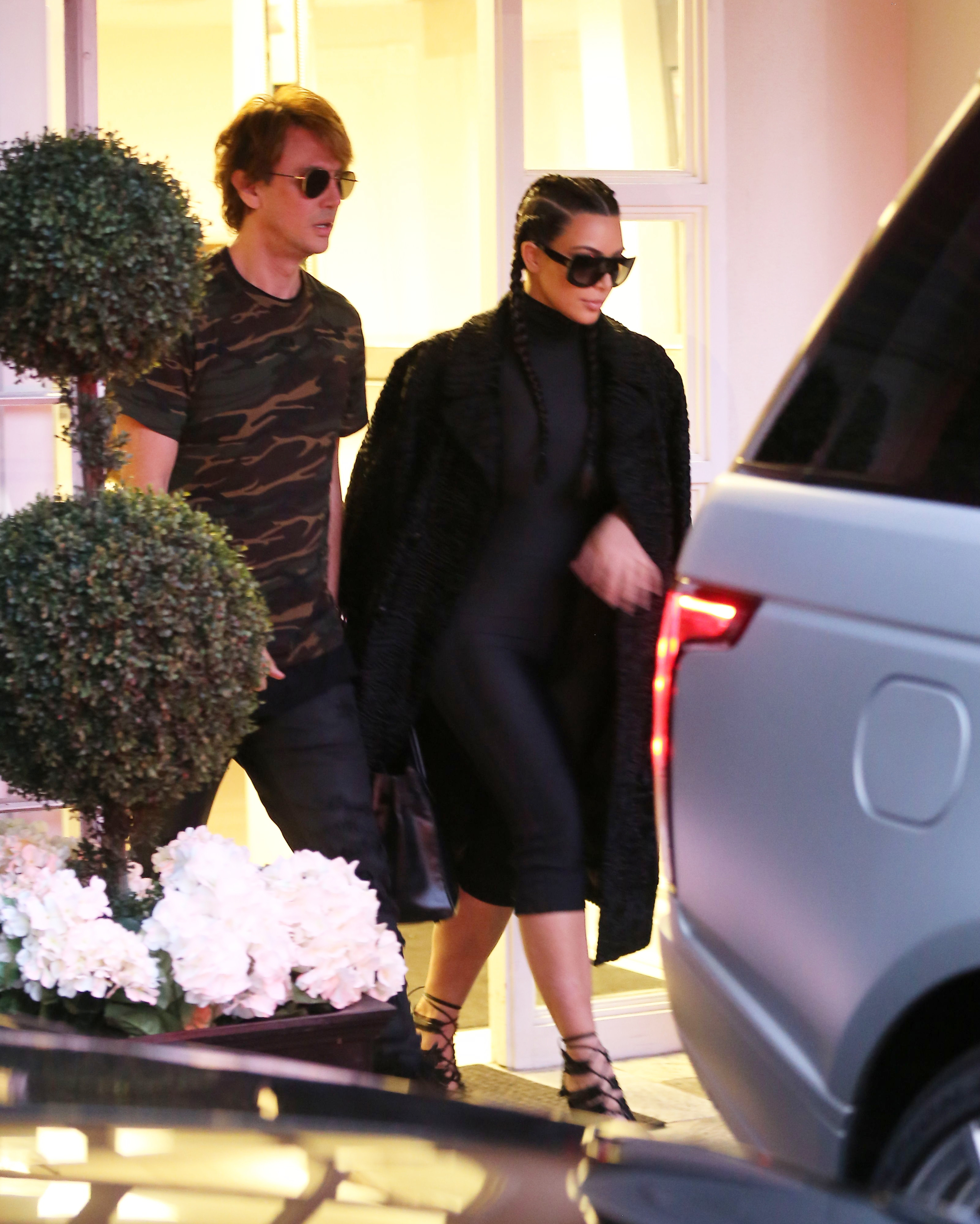 Access_Kardashian_015.jpeg