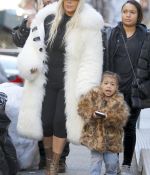 Access_Kardashian_02.jpg