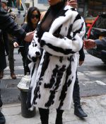 Access_Kardashian_010.jpg