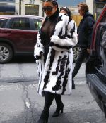 Access_Kardashian_05.jpg