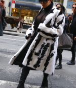 Access_Kardashian_07.jpg